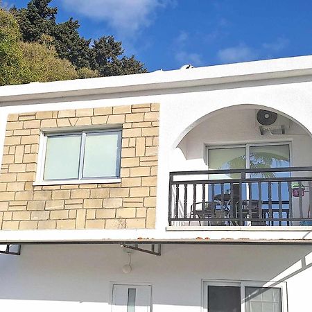 Charming Holiday Retreat Kato Paphos Apt 400M To The Beach Екстериор снимка