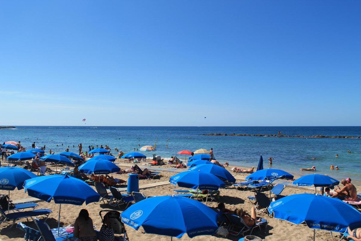 Charming Holiday Retreat Kato Paphos Apt 400M To The Beach Екстериор снимка