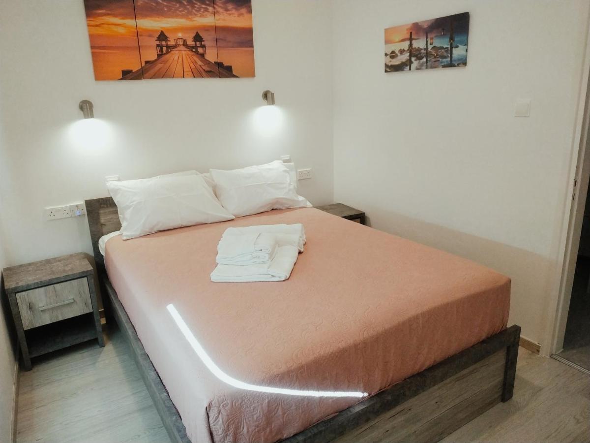 Charming Holiday Retreat Kato Paphos Apt 400M To The Beach Екстериор снимка