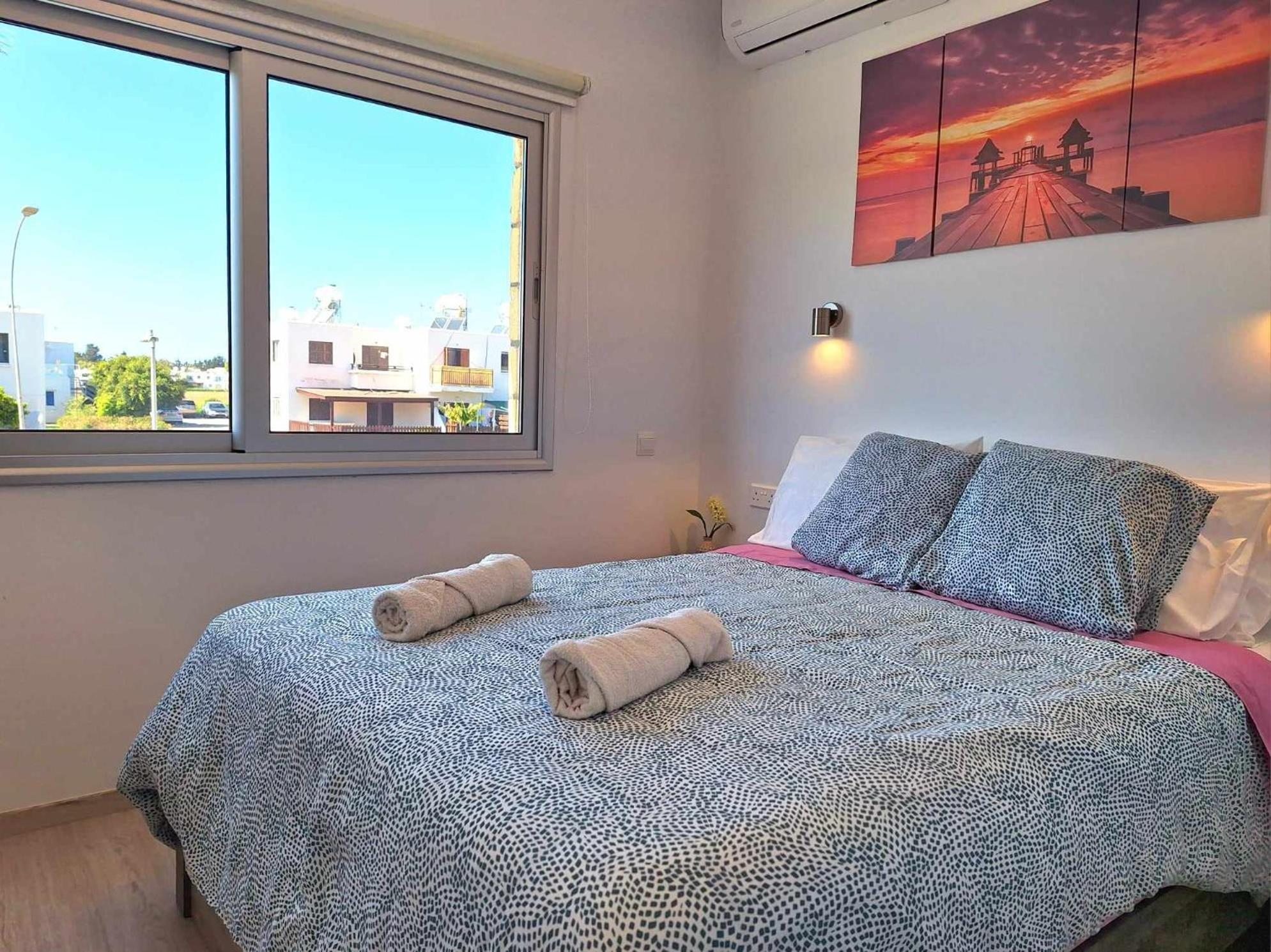 Charming Holiday Retreat Kato Paphos Apt 400M To The Beach Екстериор снимка