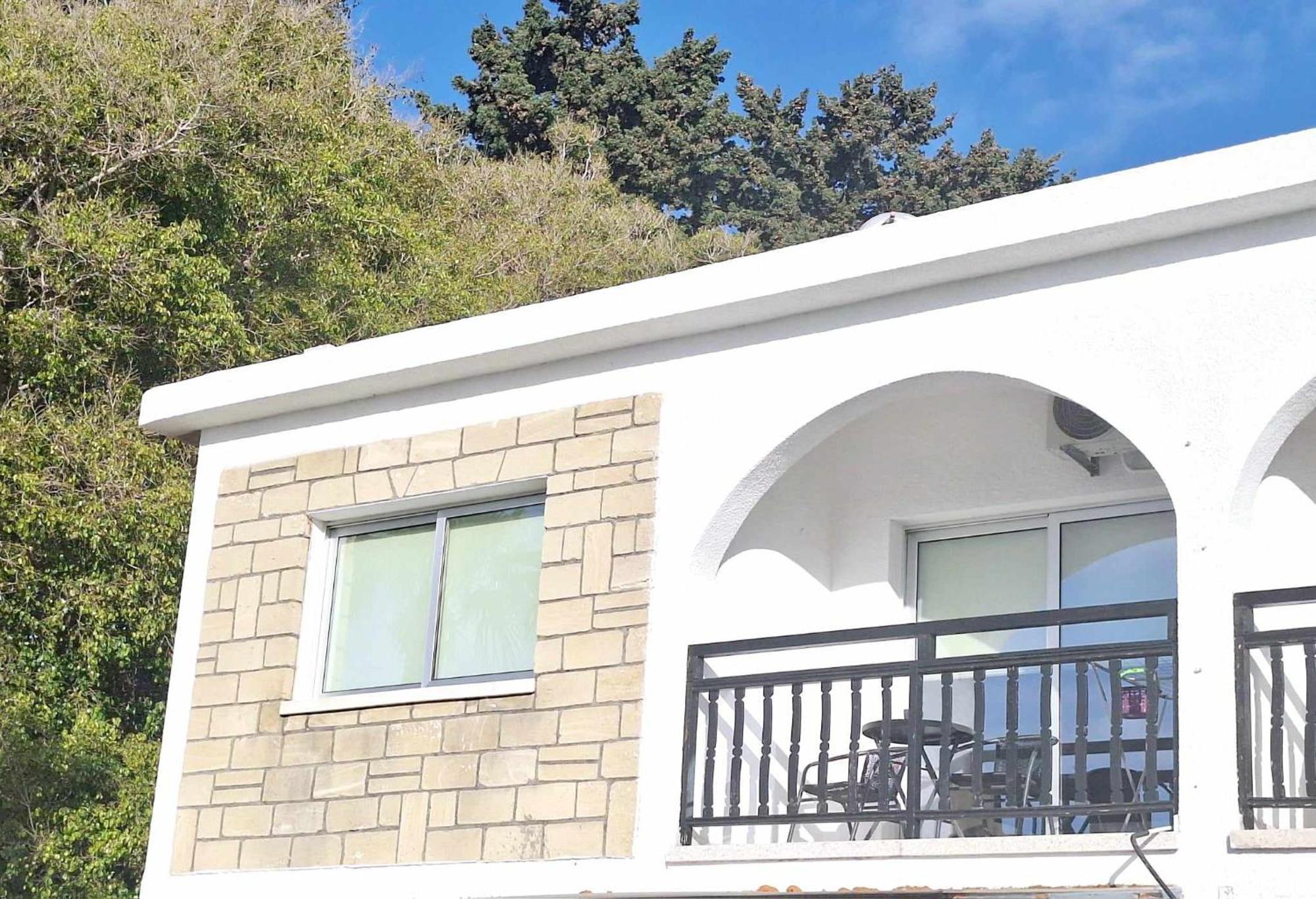 Charming Holiday Retreat Kato Paphos Apt 400M To The Beach Екстериор снимка